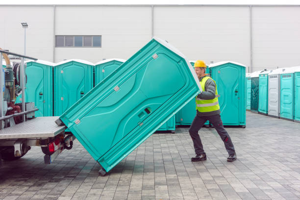 Best Porta potty delivery and setup  in Meridian Hills, IN